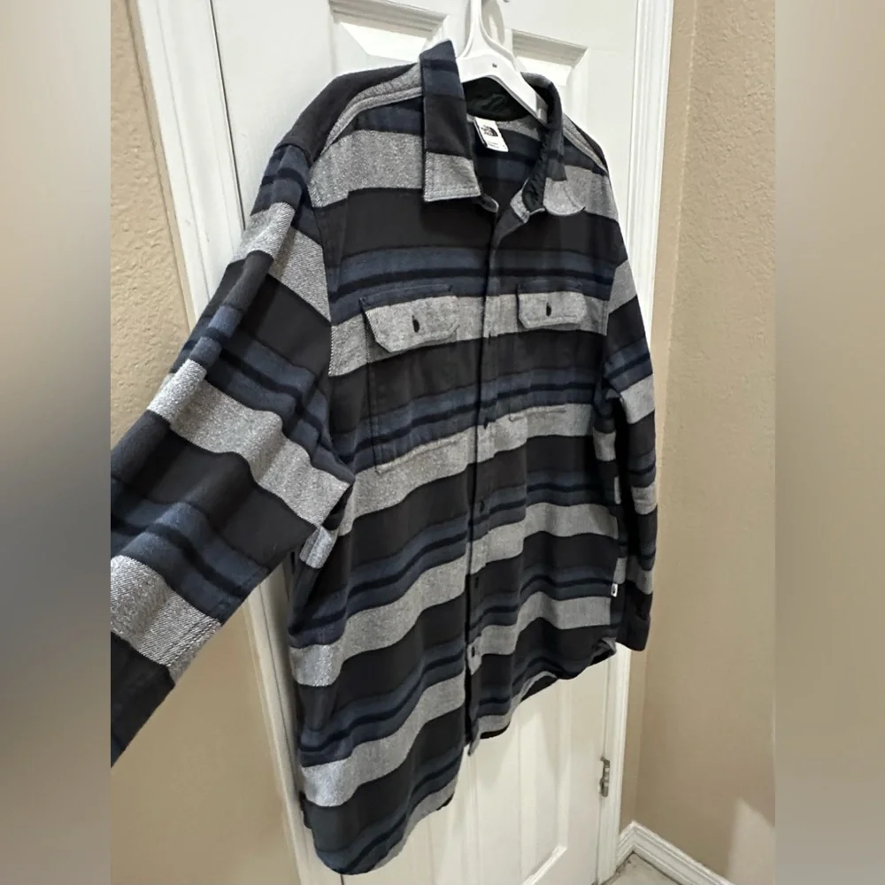 THE NORTH FACE Men's Flannel Shirt size XXL gray